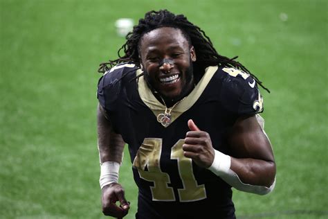 alvin kamara contract.